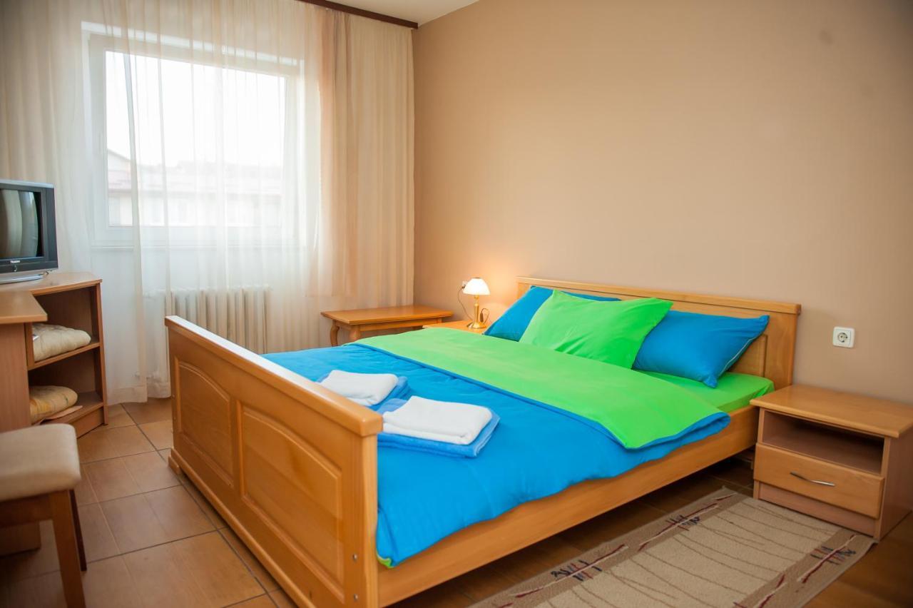 Hotel Prenociste "Nacional" Prnjavor Exteriér fotografie