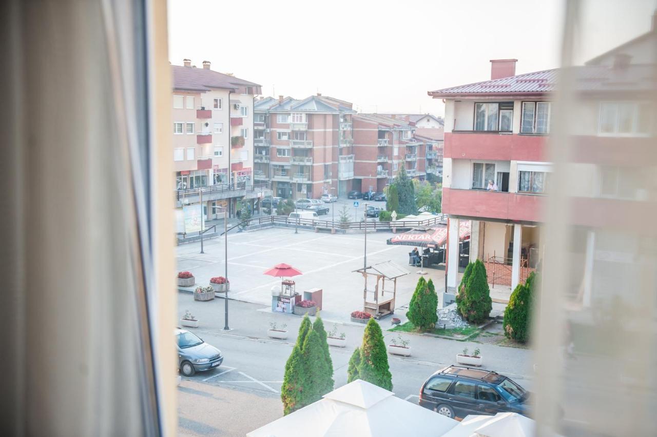 Hotel Prenociste "Nacional" Prnjavor Exteriér fotografie